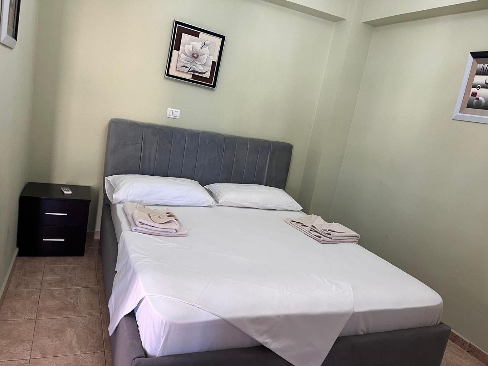 Hotel Primavera Sarande Bagian luar foto