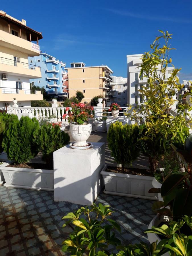 Hotel Primavera Sarande Bagian luar foto