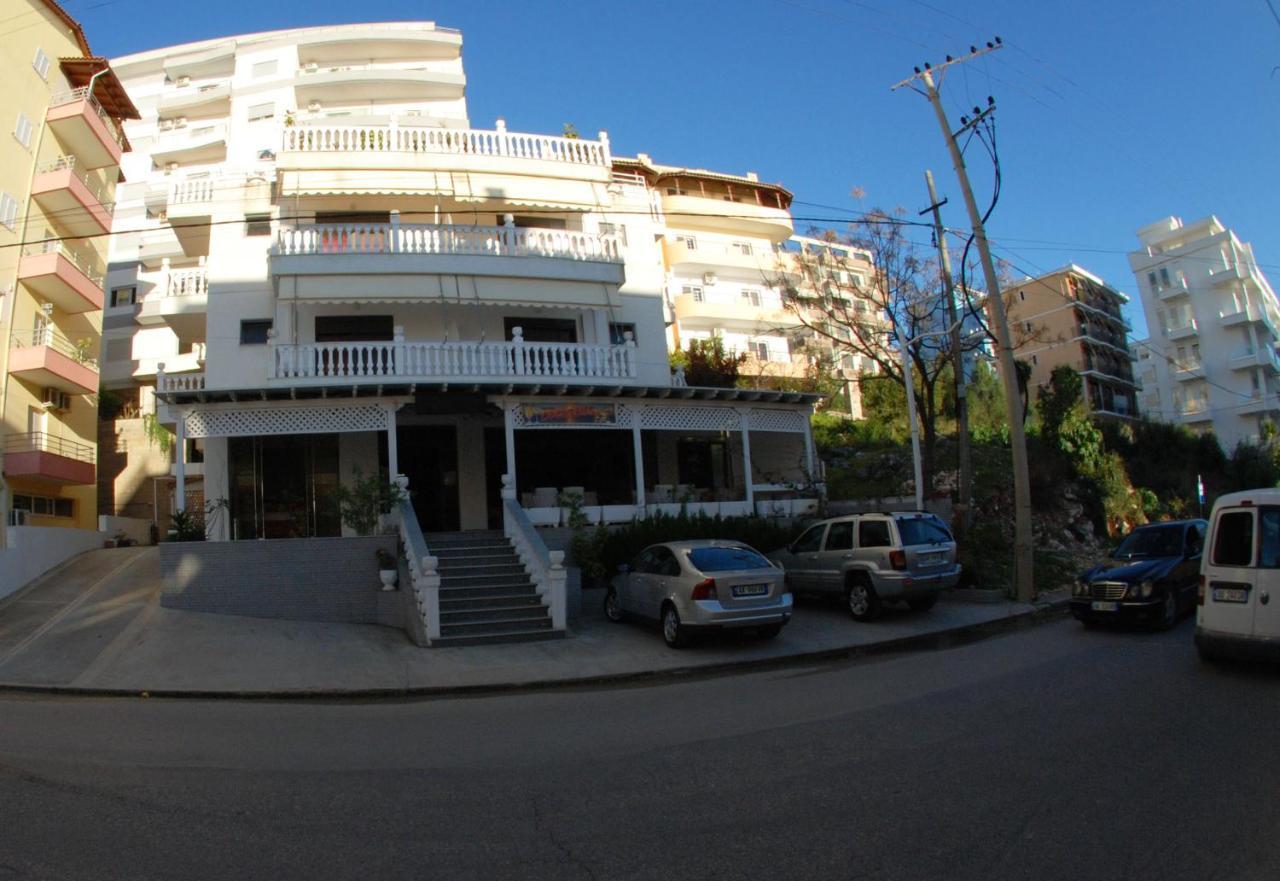 Hotel Primavera Sarande Bagian luar foto
